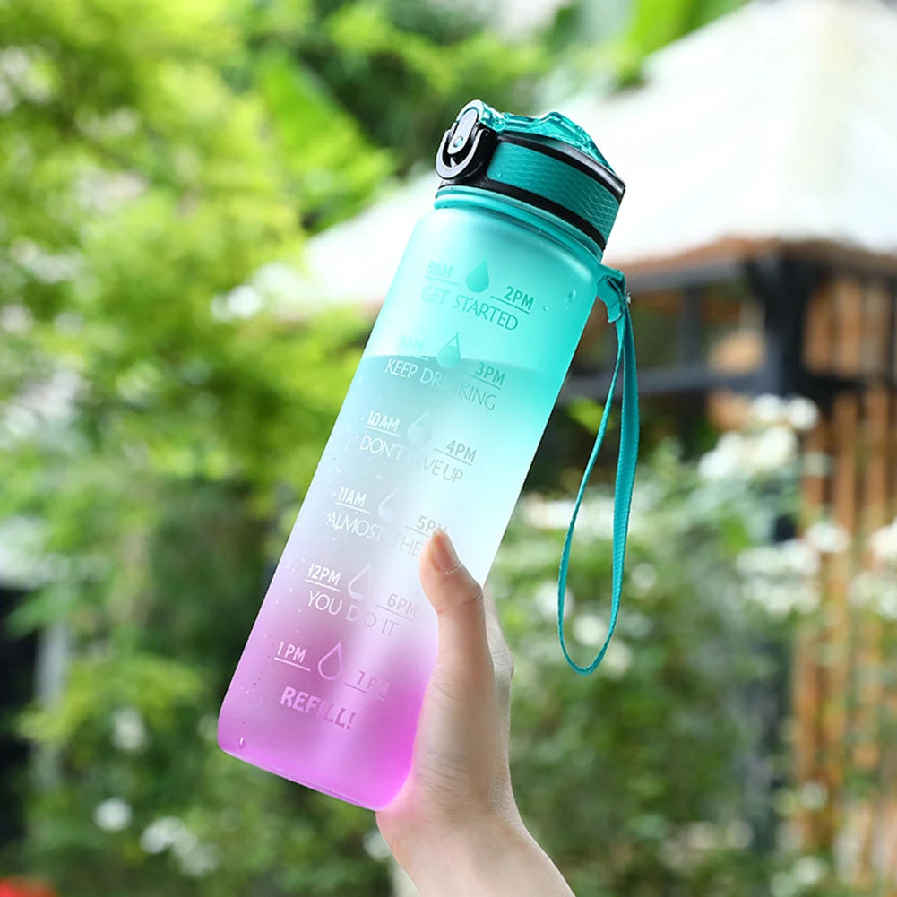 Gourde 1 L, idéale pour les activités en plein air, sport, les voyages, ...